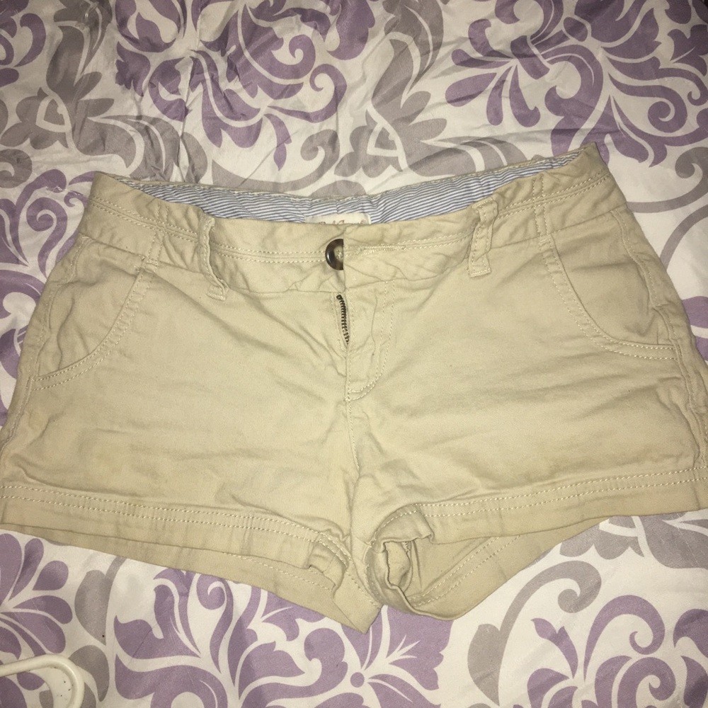Khaki shorts